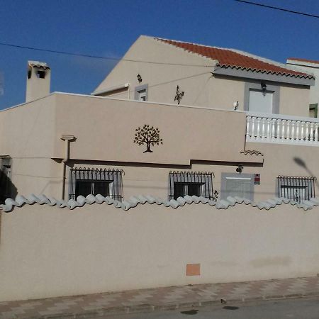 La Marina Bed & Breakfast Bagian luar foto