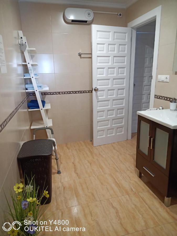 La Marina Bed & Breakfast Bagian luar foto