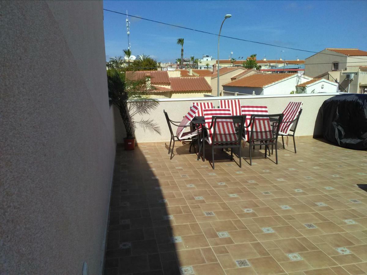 La Marina Bed & Breakfast Bagian luar foto